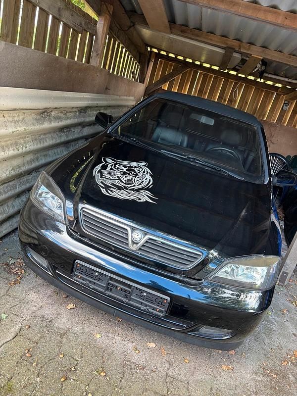 Schwarz Gebraucht 2005 Opel Astra Cabriolet Cabrio | 2.800 € (Fairer Preis) - Bild 1/2