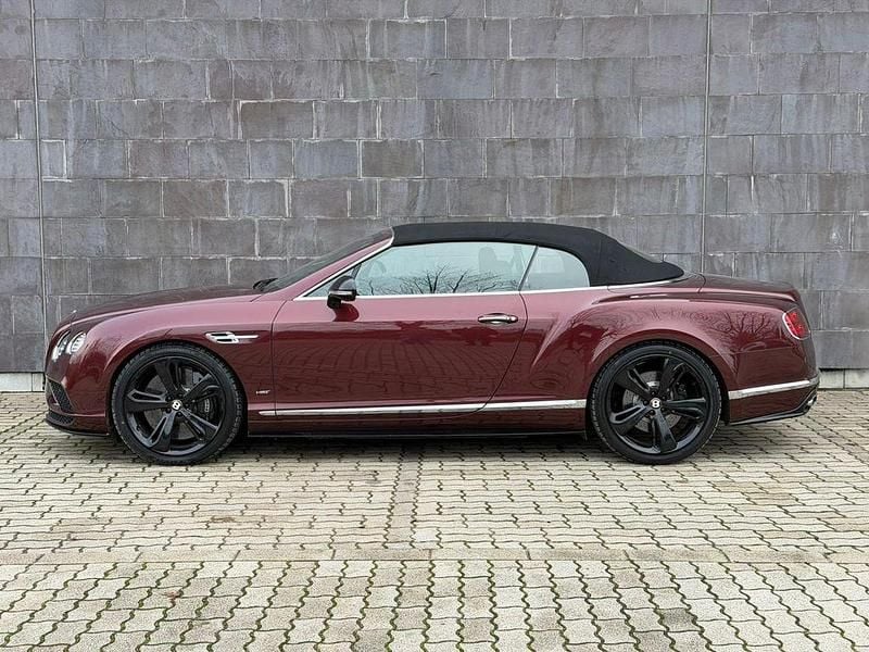 Gebraucht Bentley Continental GT Convertible 528 PS (388 kW) 2016 Rot Cabrio