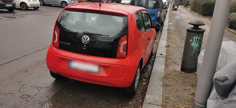 Gebraucht VW up! 68 PS (50 kW) 2013 Rot Kleinwagen