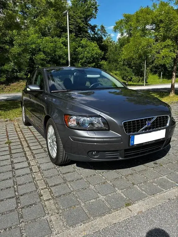 Gebraucht Volvo S40 Summum 140 PS (102 kW) 2004 Grau Limousine