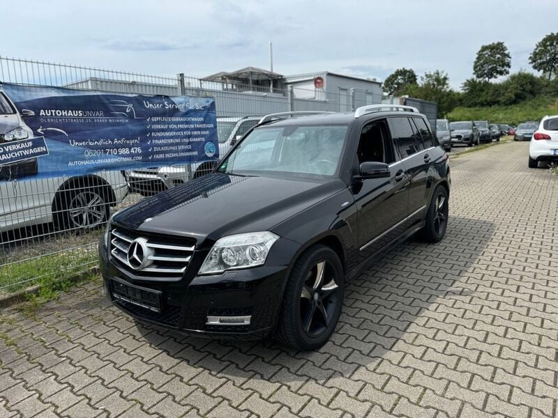 Schwarz Gebraucht 2012 Mercedes GLK350 SUV | 13.290 € (Fairer Preis) - Bild 1/4