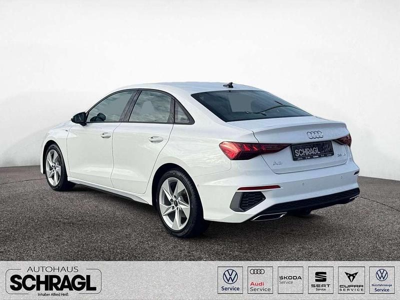 Gebraucht Audi A3 S-Line 150 PS (110 kW) 2022 Ibisweiß Limousine