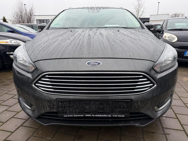 Gebraucht Ford Focus Titanium 150 PS (110 kW) 2017 Grau Kombi