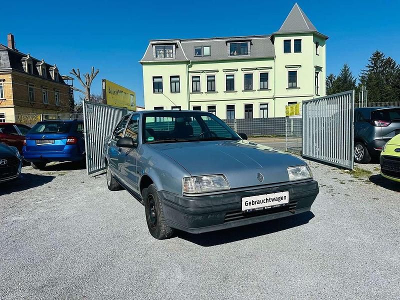 Gebraucht Renault 19 58 PS (42 kW) 1990 Blau Limousine