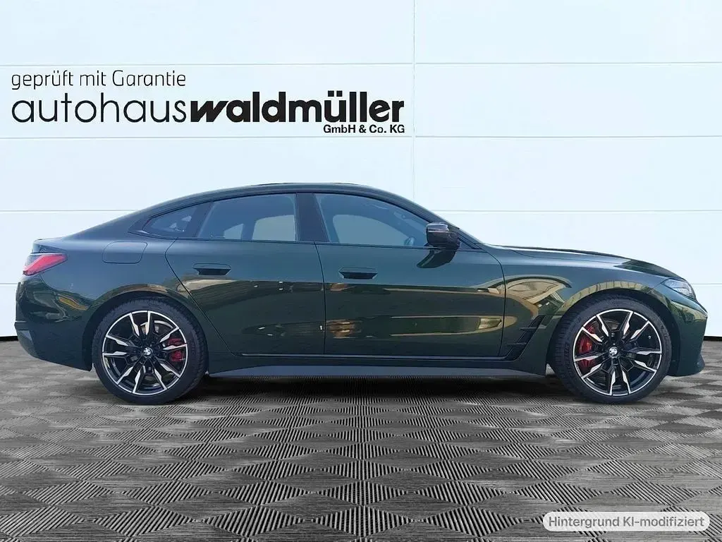Gebraucht BMW M440 M Sport 374 PS (275 kW) 2023 Grün Coupé