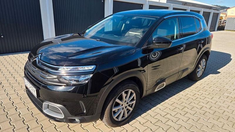 Noir perla nera Gebraucht 2020 Citroën C5 Aircross Live SUV | 16.750 € (Guter Preis) - Bild 1/4