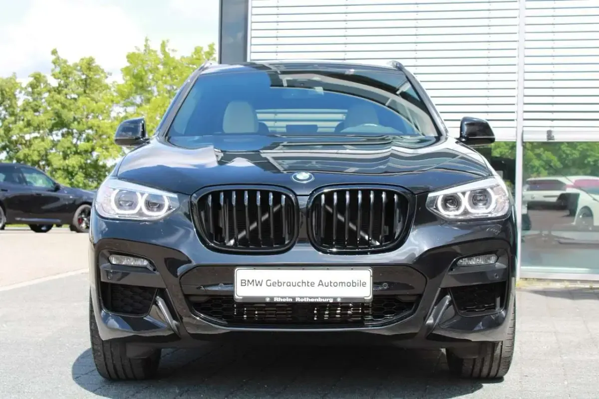 Gebraucht BMW X3 M Sport 190 PS (139 kW) 2020 Carbonschwarz metallic SUV