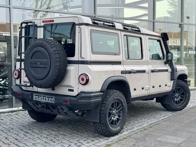 Brugt Ineos Grenadier 249 HK (183 kW) 2023 Beige Stationcar
