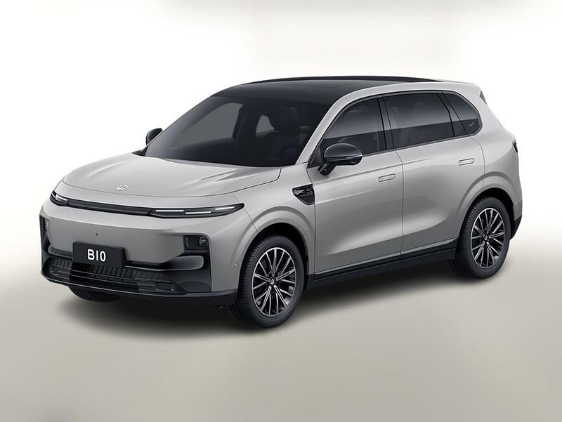 Neu Leapmotor B10 160 kW (218 PS) 2025 Light white SUV