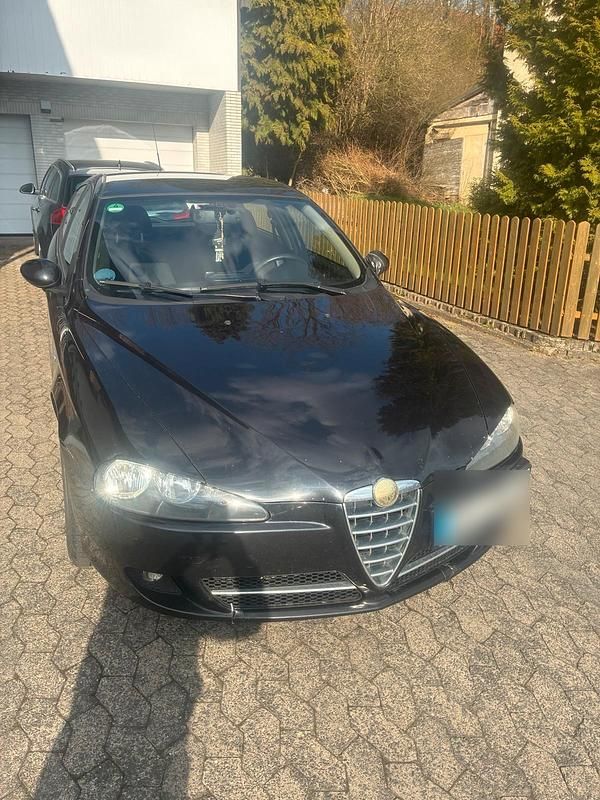 Gebraucht Alfa Romeo 147 120 PS (88 kW) 2007 Schwarz Kleinwagen