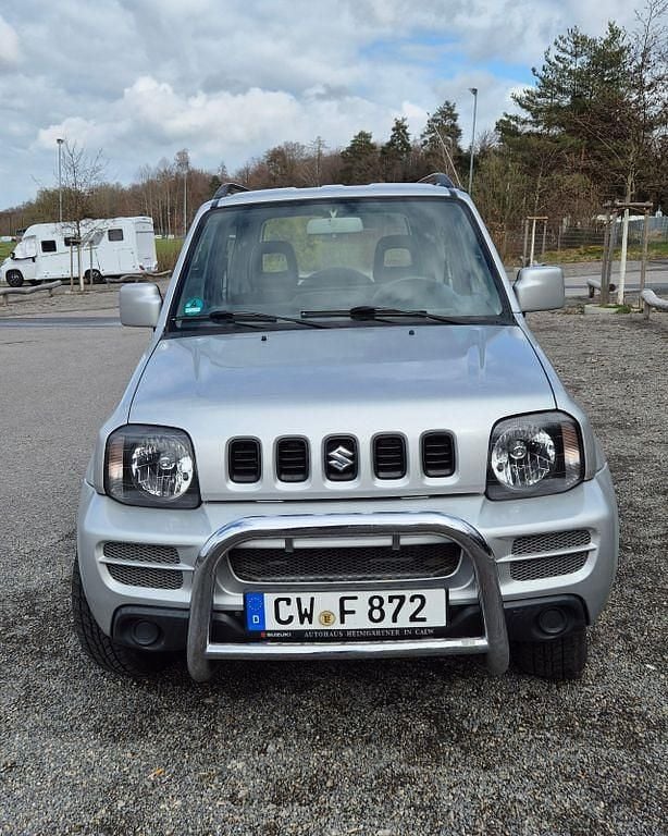 Gebraucht Suzuki Jimny 86 PS (63 kW) 2012 Silber SUV
