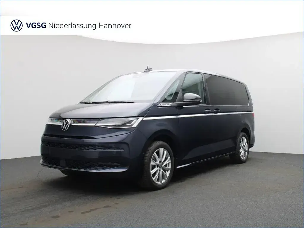 Używany VW Multivan Style 150 KM (110 kW) 2025 Niebieski Minivan