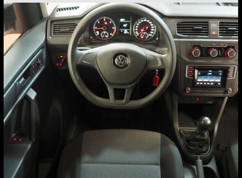 Gebraucht VW Caddy Maxi 102 PS (75 kW) 2018 Weiß Van / Kleinbus