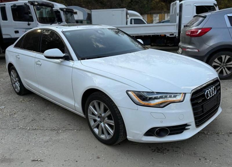Gebraucht Audi A6 Premium 245 PS (180 kW) 2014 Weiß Limousine