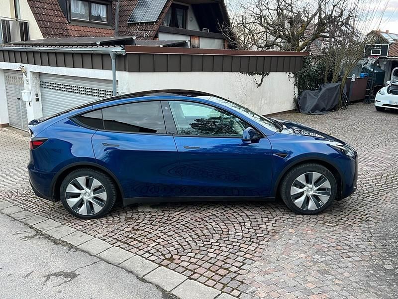 Brugt Tesla Model Y 219 kW (299 HK) 2023 Blå SUV
