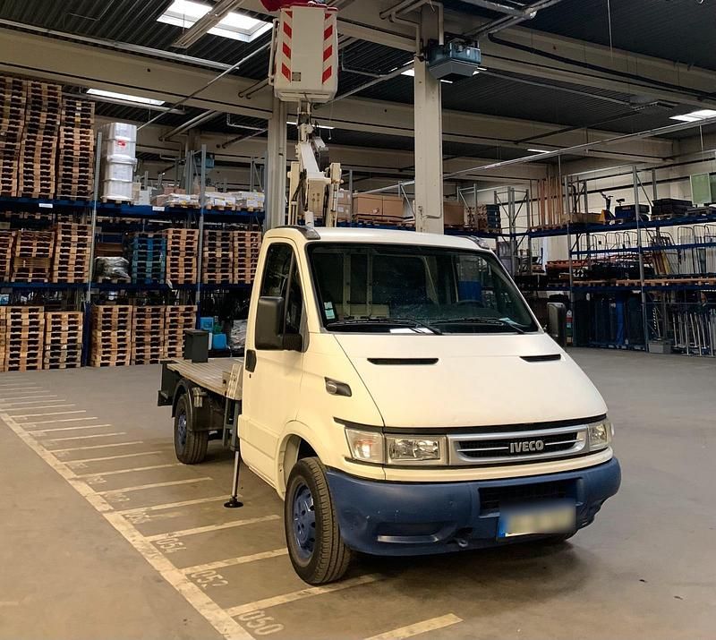 Gebraucht Iveco Daily 97 PS (71 kW) 2005 Weiß