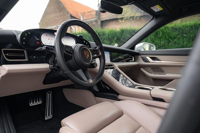 Gebraucht Porsche Taycan Performance Package 350 kW (476 PS) 2021 Silber Limousine