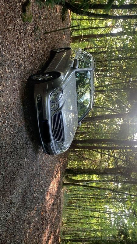 Beige Gebraucht 2004 Mercedes E280 Kombi | 2.900 € (Fairer Preis) - Bild 1/4