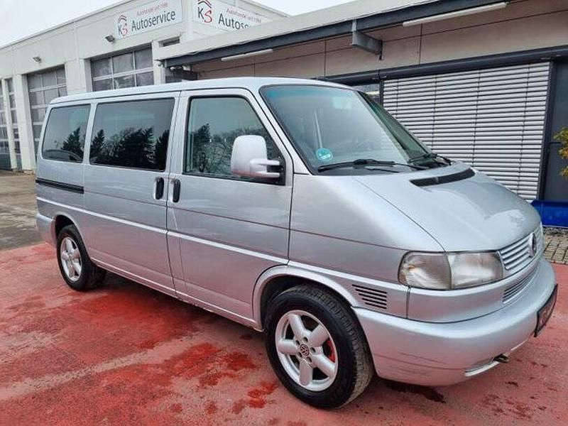 Usado VW Multivan 185 HP (136 kW) 2002 Andere Monovolume