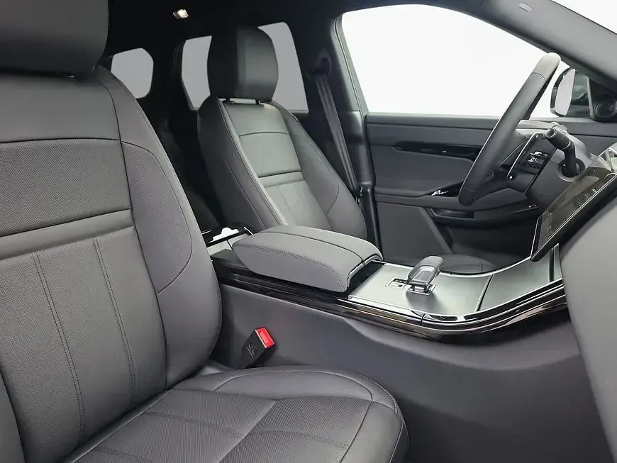 Gebraucht Land Rover Range Rover evoque S 163 PS (119 kW) 2026 Grau SUV