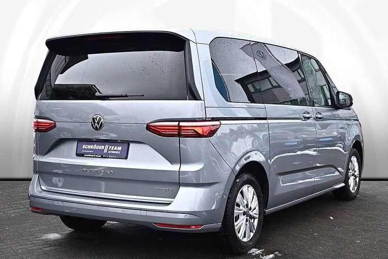 Gebraucht VW Multivan Style 150 PS (110 kW) 2021 Monosilber metallic Van