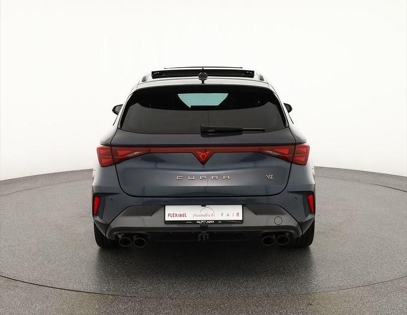 Neu Cupra Leon VZ 333 PS (244 kW) 2025 Grau Limousine