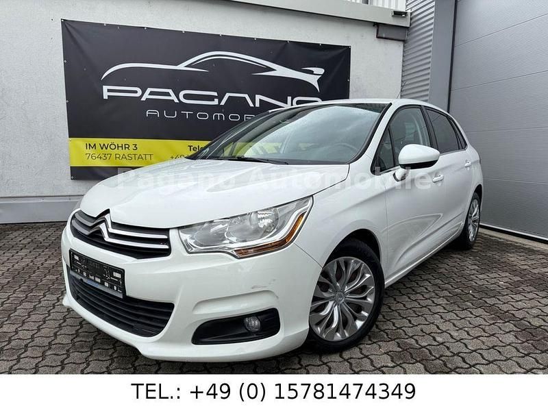 Weiß Gebraucht 2011 Citroën C4 Tendance Limousine | 6.499 € (Fairer Preis) - Bild 1/4