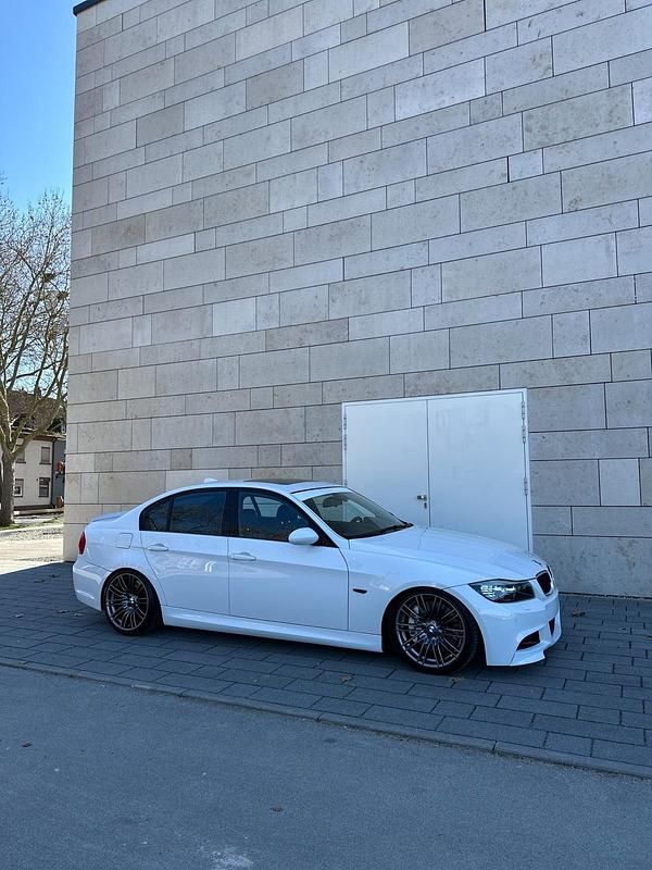 Gebraucht BMW 335 Performance 306 PS (225 kW) 2009 Weiß Limousine