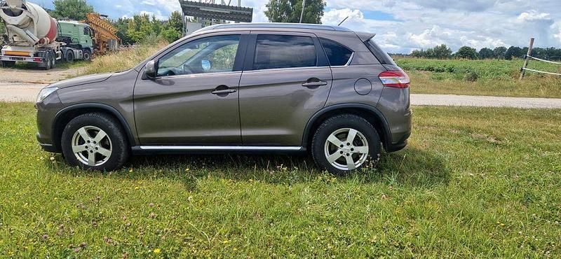 Gebraucht Peugeot 4008 Allure 114 PS (83 kW) 2013 SUV