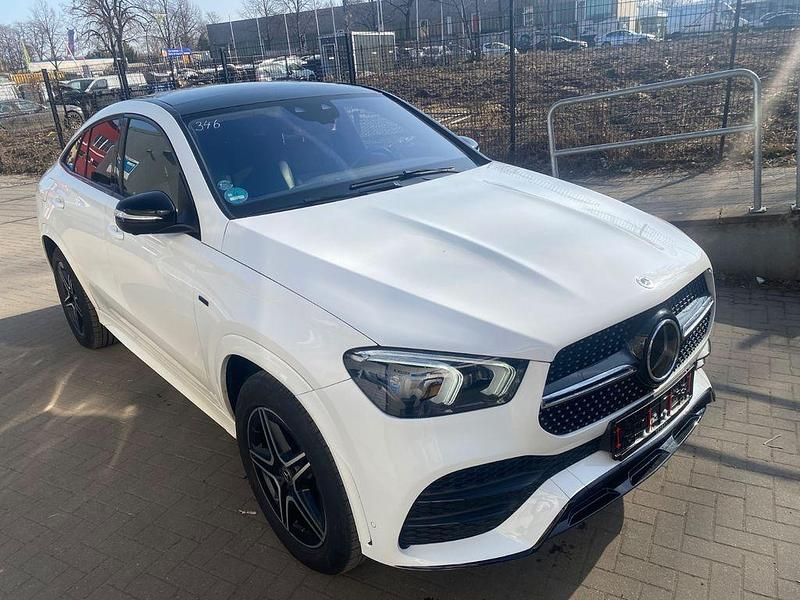 Gebraucht Mercedes GLE350 AMG line 194 PS (142 kW) 2021 Weiß Coupé