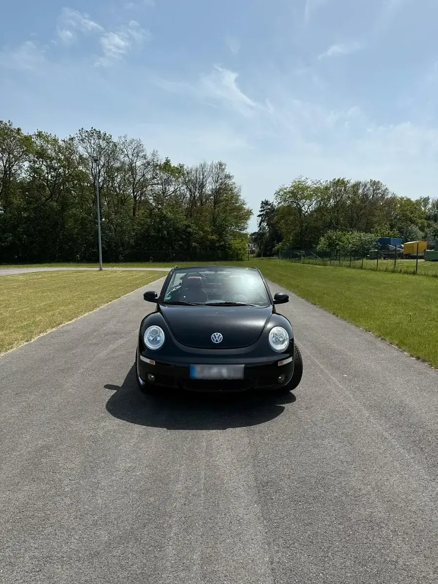 Gebraucht VW New Beetle 150 PS (110 kW) 2007 Schwarz Kleinwagen