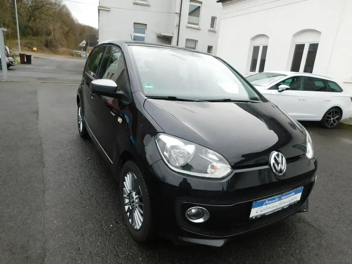 Używany VW up! 75 KM (55 kW) 2014 Czarny Hatchback
