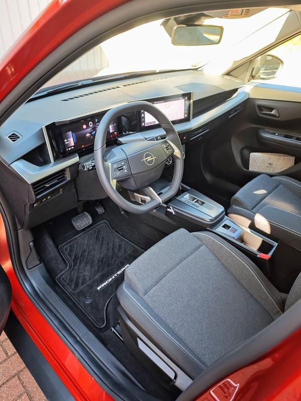 Gebraucht Opel Frontera 110 PS (80 kW) 2025 SUV