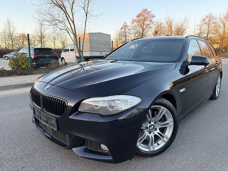 Gebraucht BMW 535 M Sport 299 PS (219 kW) 2011 Blau Kombi