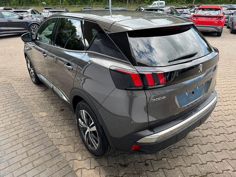Gebraucht Peugeot 3008 Allure 131 PS (96 kW) 2023 Grau SUV