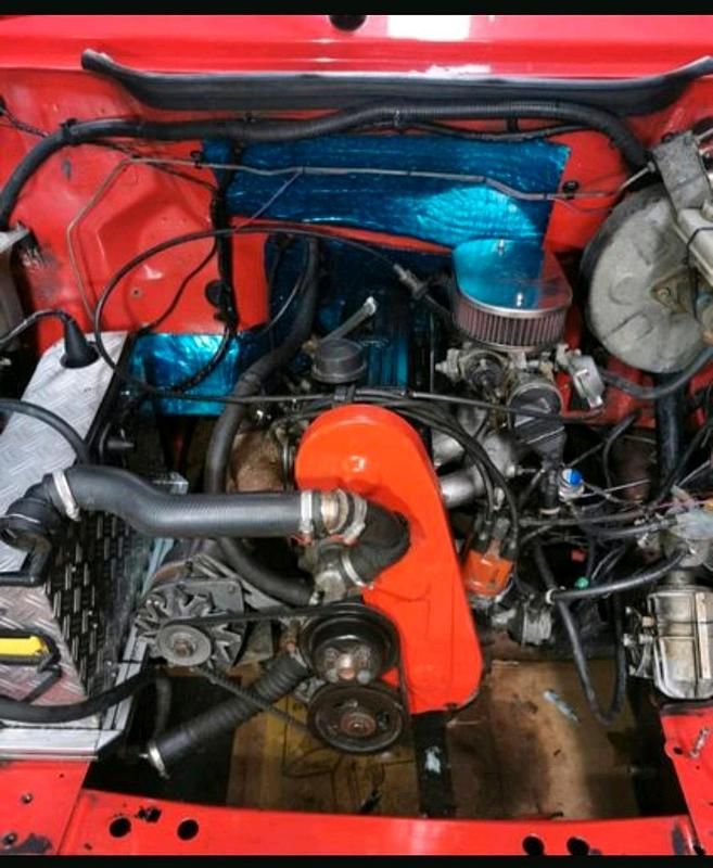 Gebraucht Ford Transit 101 PS (74 kW) 1984 Rot Van / Kleinbus