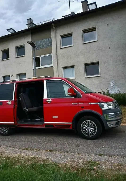 Używany VW Transporter 116 KM (85 kW) 2006 Czerwony Van