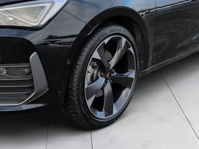 Second-hand Cupra Leon 150 CP (110 kW) 2024 Negru Berlinǎ