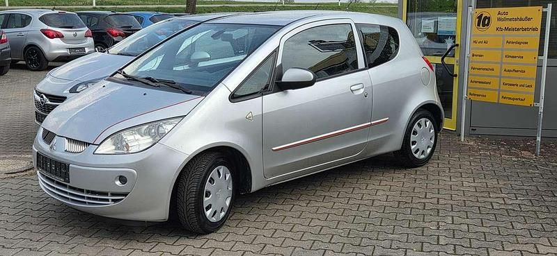Gebraucht Mitsubishi Colt Motion 95 PS (69 kW) 2006 Haagsilber (m) Kleinwagen