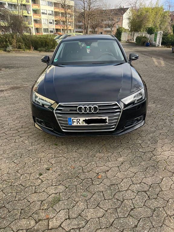 Schwarz Gebraucht 2017 Audi A4 Kombi | 11.490 € (Superpreis) - Bild 1/4