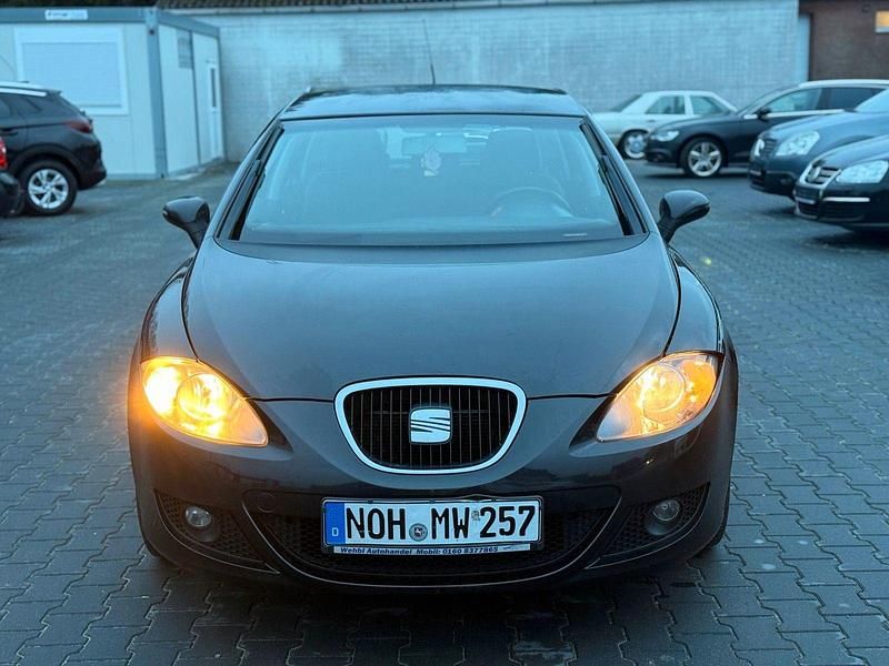 Gebraucht Seat Leon Stylance 140 PS (102 kW) 2006 Schwarz Kleinwagen