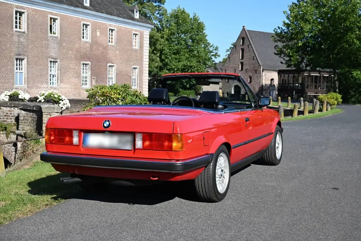 Gebraucht BMW 320 Cabriolet Performance 129 PS (94 kW) 1988 Rot Cabrio