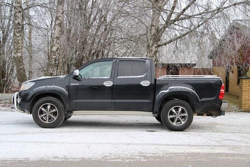 Schwarz Gebraucht 2012 Toyota HiLux Life Abholung | 16.000 € (Superpreis) - Bild 1/4