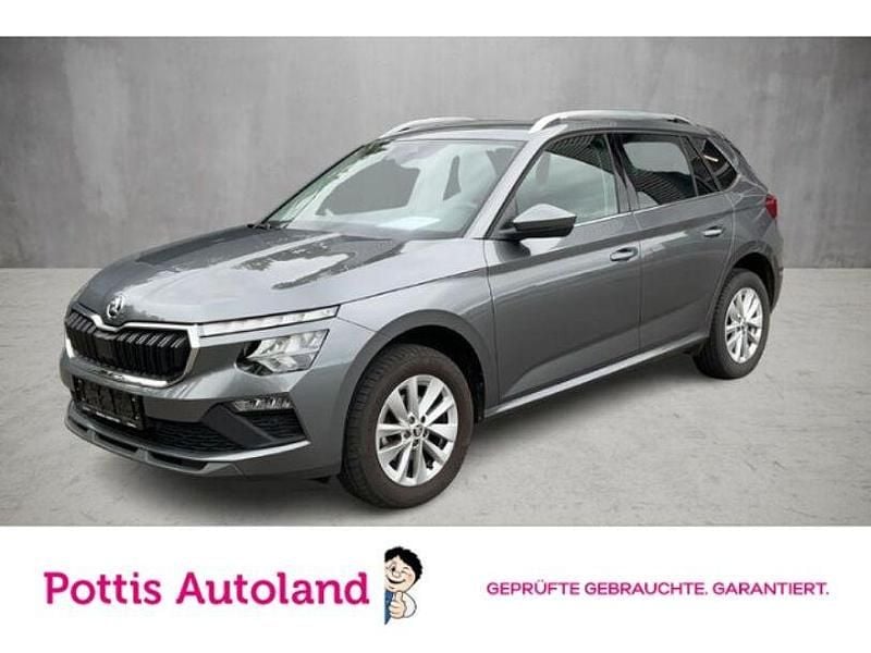 Grau Gebraucht 2024 Skoda Kamiq Selection SUV | 22.977 € (Guter Preis) - Bild 1/3