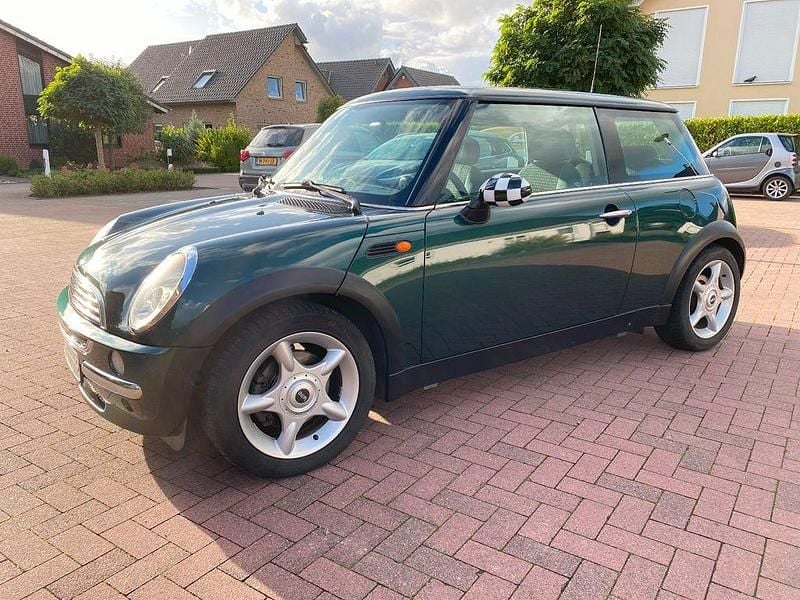 Grün Gebraucht 2002 Mini ONE Kleinwagen | 2.900 € (Fairer Preis) - Bild 1/4