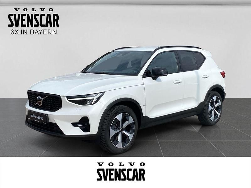 Gebraucht Volvo XC40 Plus 163 PS (119 kW) 2024 Weiss SUV