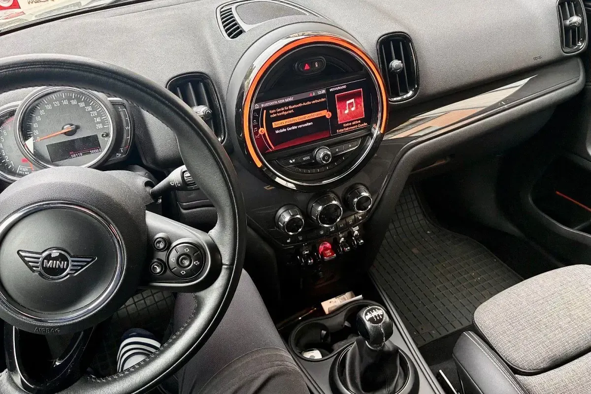 Gebraucht Mini Cooper 136 PS (100 kW) 2020 Grau Kleinwagen