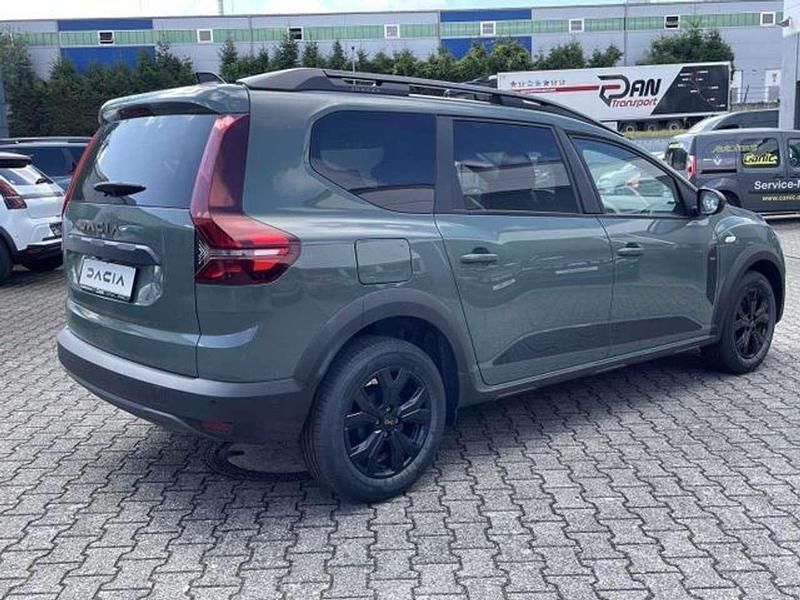 Neu Dacia Jogger Extreme 110 PS (80 kW) 2025 Grün Van / Kleinbus
