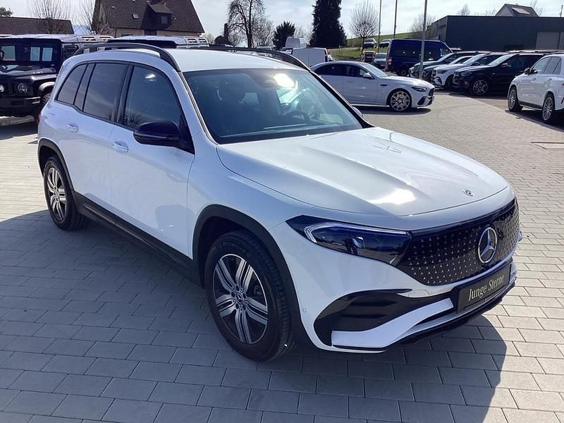 Gebraucht Mercedes EQB300 167 kW (228 PS) 2025 Unilack polarweiß SUV