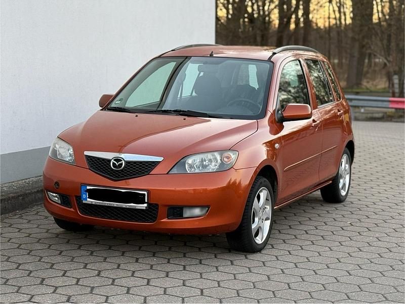 Gebraucht Mazda 2 80 PS (58 kW) 2003 Orange Kleinwagen